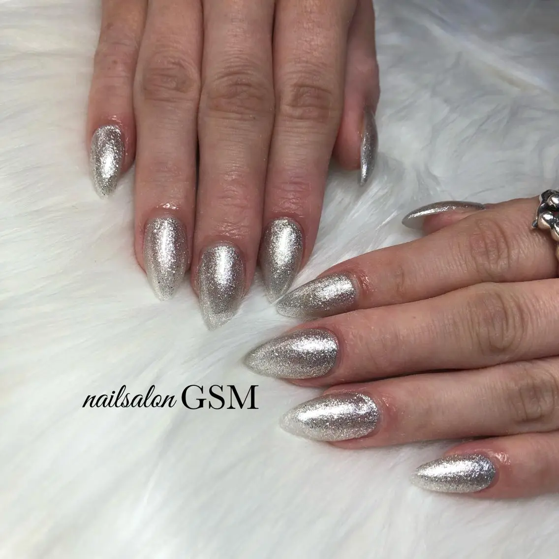 ネイル キラキラネイル ハンドネイル nail salon GSMのネイルデザイン