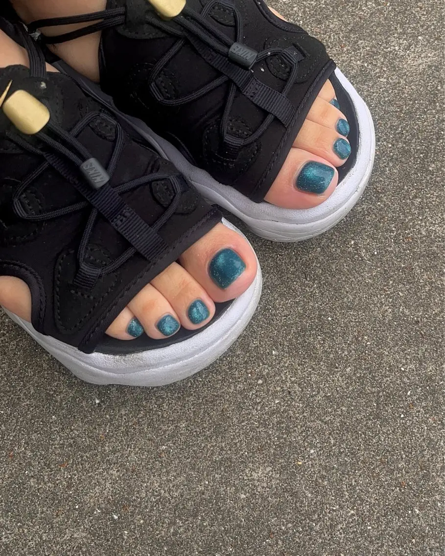 ネイル マグネットネイル フットネイル nt. nailのネイルデザイン