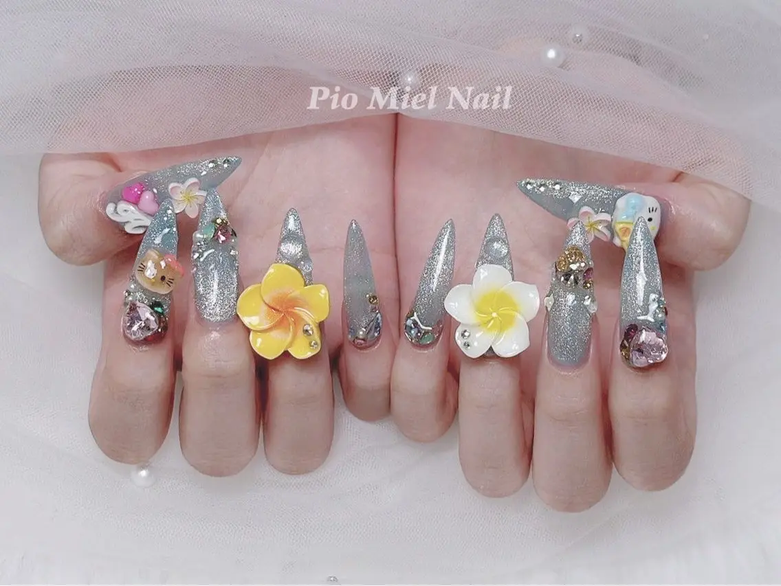 ネイル Pio Mielのネイルデザイン
