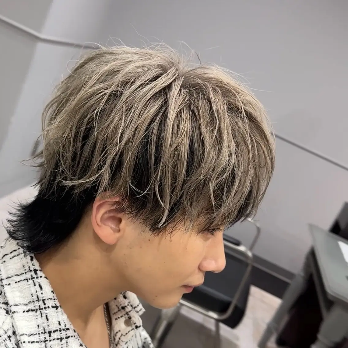 カラー メンズ メンズウルフカット ウルフカット カット ヘアカラー Miyabi.💋 ABEYLEVRAIのヘアスタイル