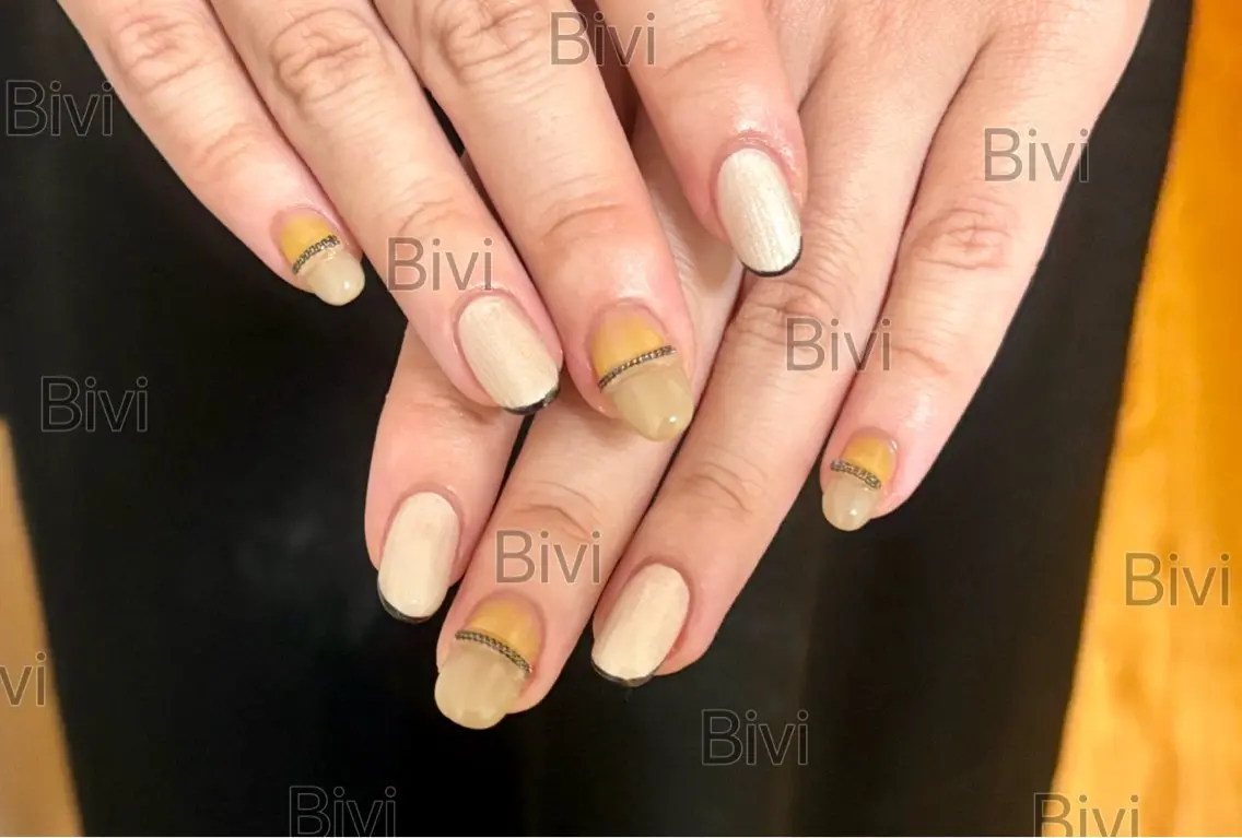 ネイル フットネイル ♡Bivi♡自爪に 優しいネイルサロンのネイルデザイン