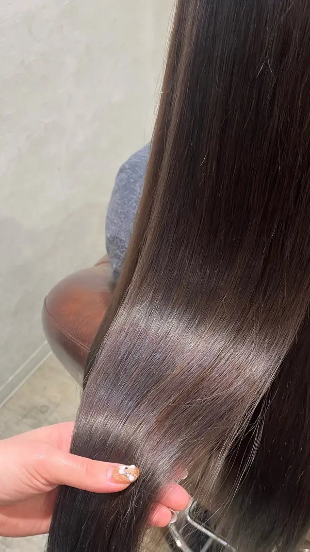 ロング カラー ラベンダーカラー ロング カット ヘアカラー トリートメント 🎀RUI/髪質改善 /美髪矯正/艶カラーのヘアスタイル