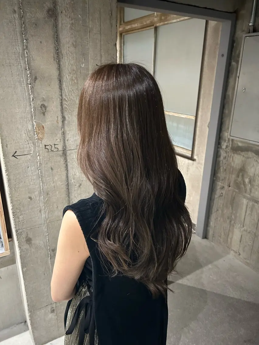 カラー 透明感カラー ヘアカラー 谷口 萌瑛のヘアスタイル