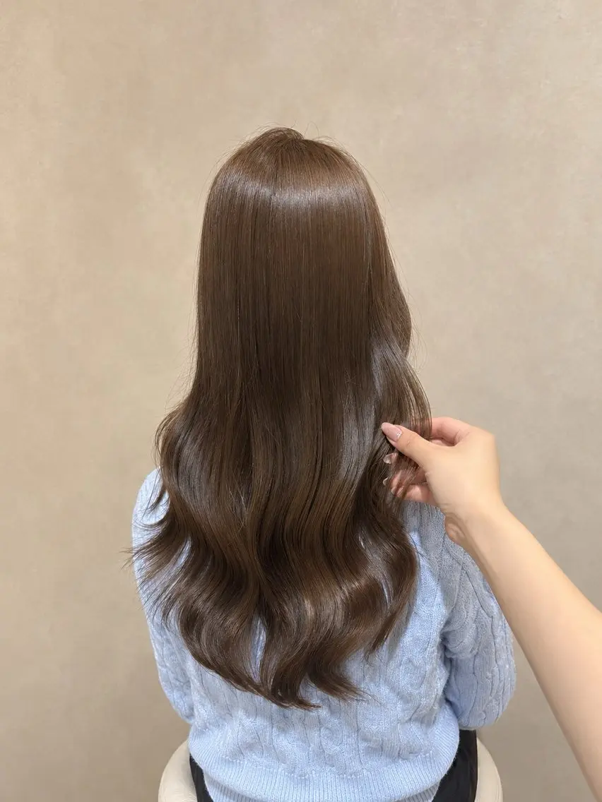 ロング 佐々木 愛結のヘアスタイル