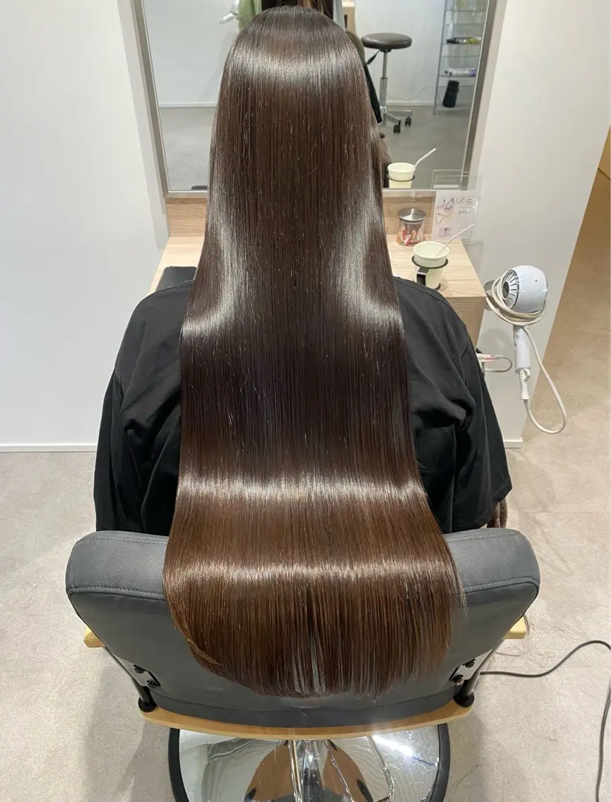 ロング 髪質改善 縮毛矯正 トリートメント カット 縮毛矯正 トリートメント 東田 恋のヘアスタイル