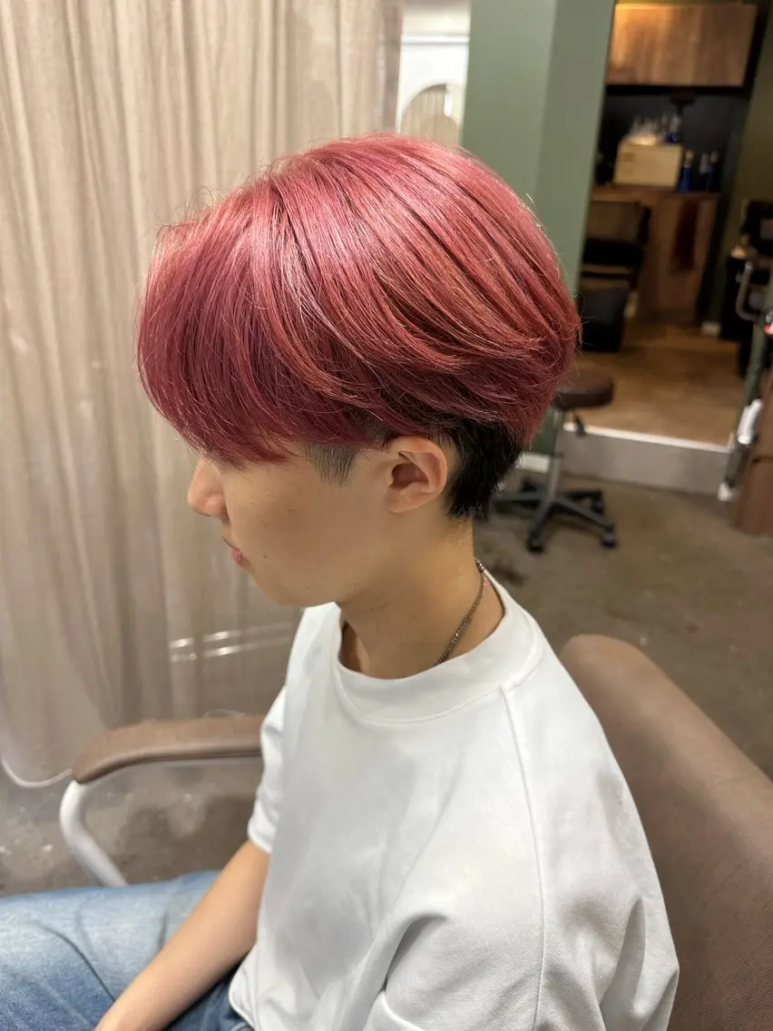 カラー ピンクカラー TELA HAIR 副代表RIKUのヘアスタイル