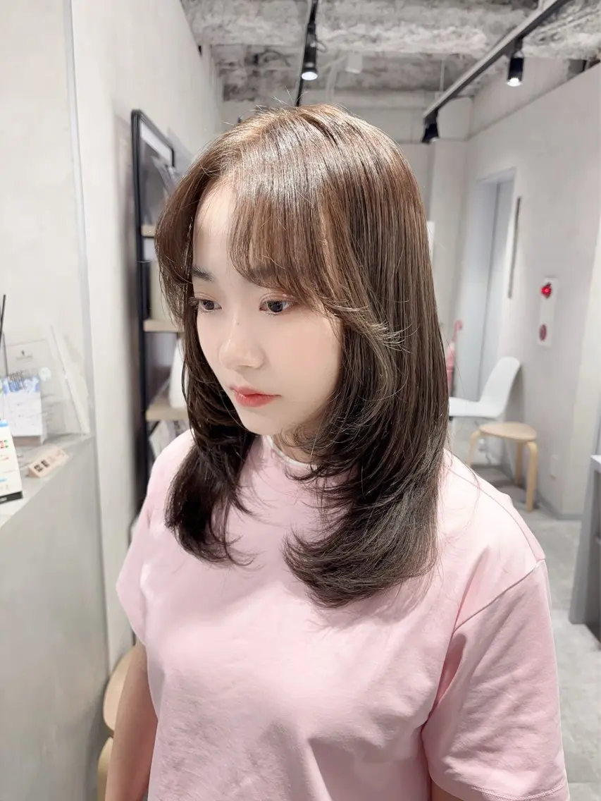 セミロング 門原 理子のヘアスタイル