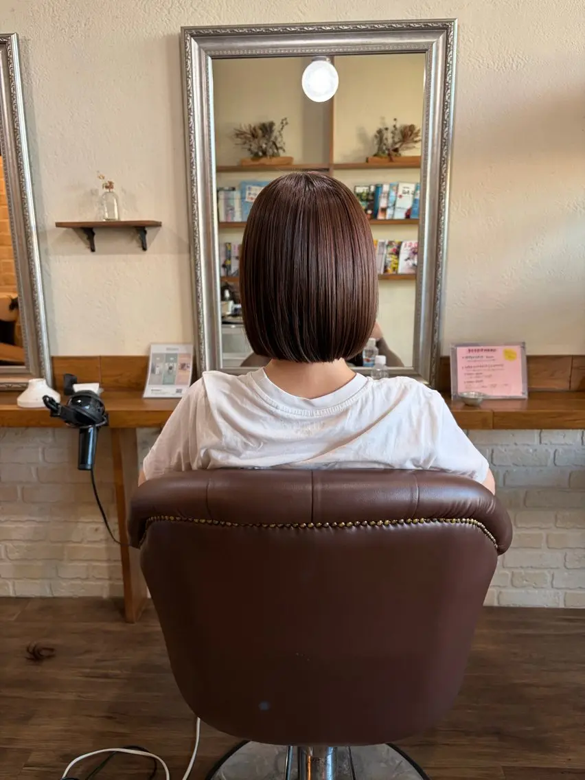 ミディアム カット 肥田 夕蘭のヘアスタイル