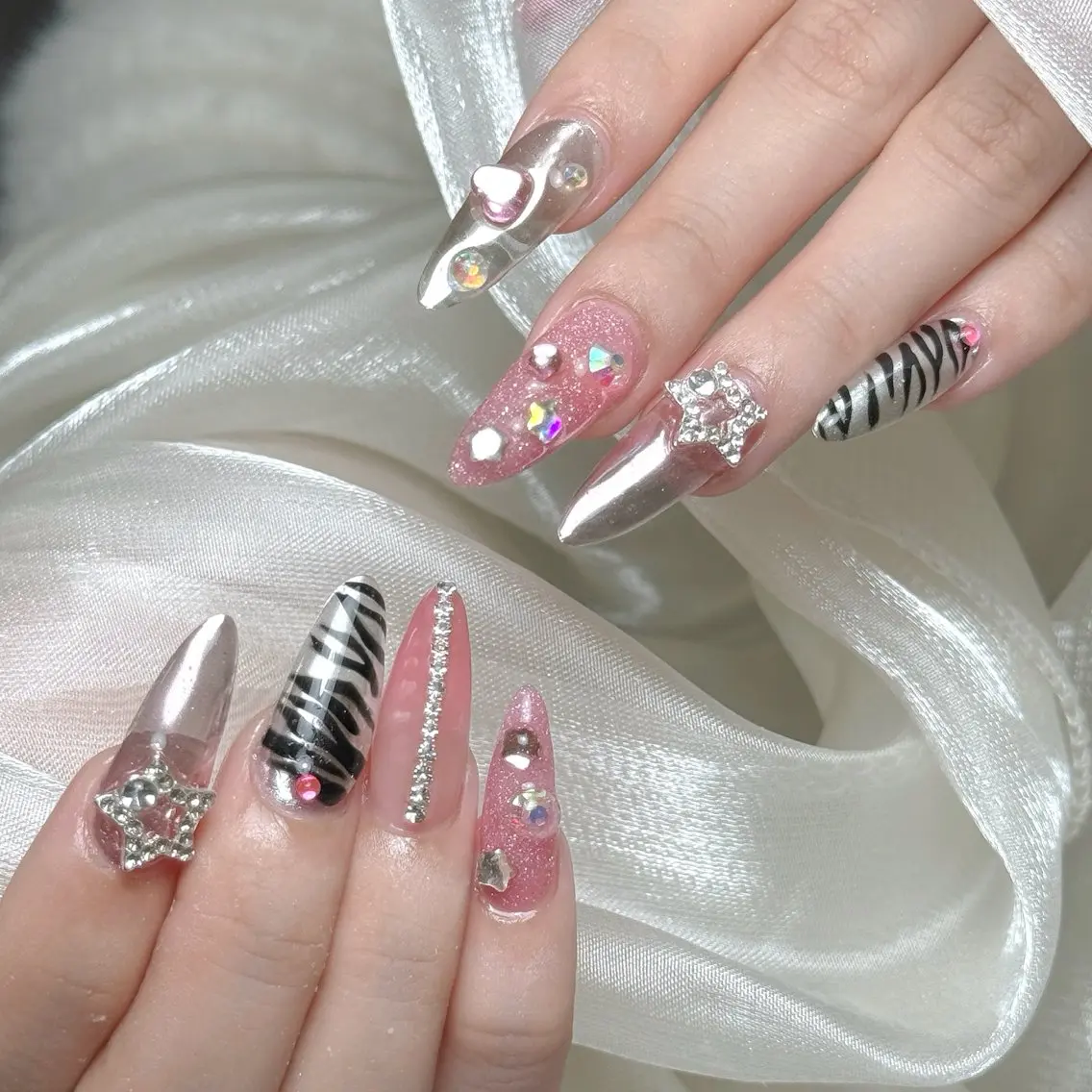 ネイル ハンドネイル Maggie Nail🦩のネイルデザイン