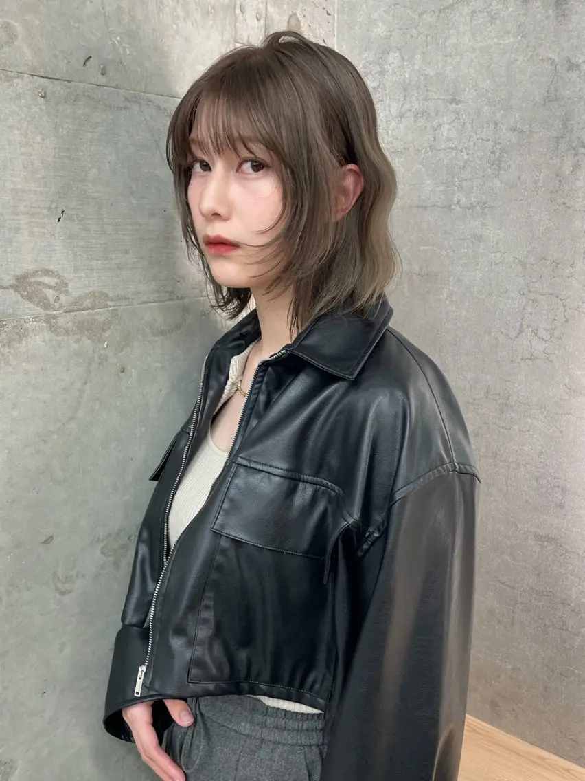 ミディアム カラー ブリーチ ブラウンカラー ケアブリーチ 透明感カラー ダブルカラー ブリーチ/ベージュ 💕/momoaのヘアスタイル