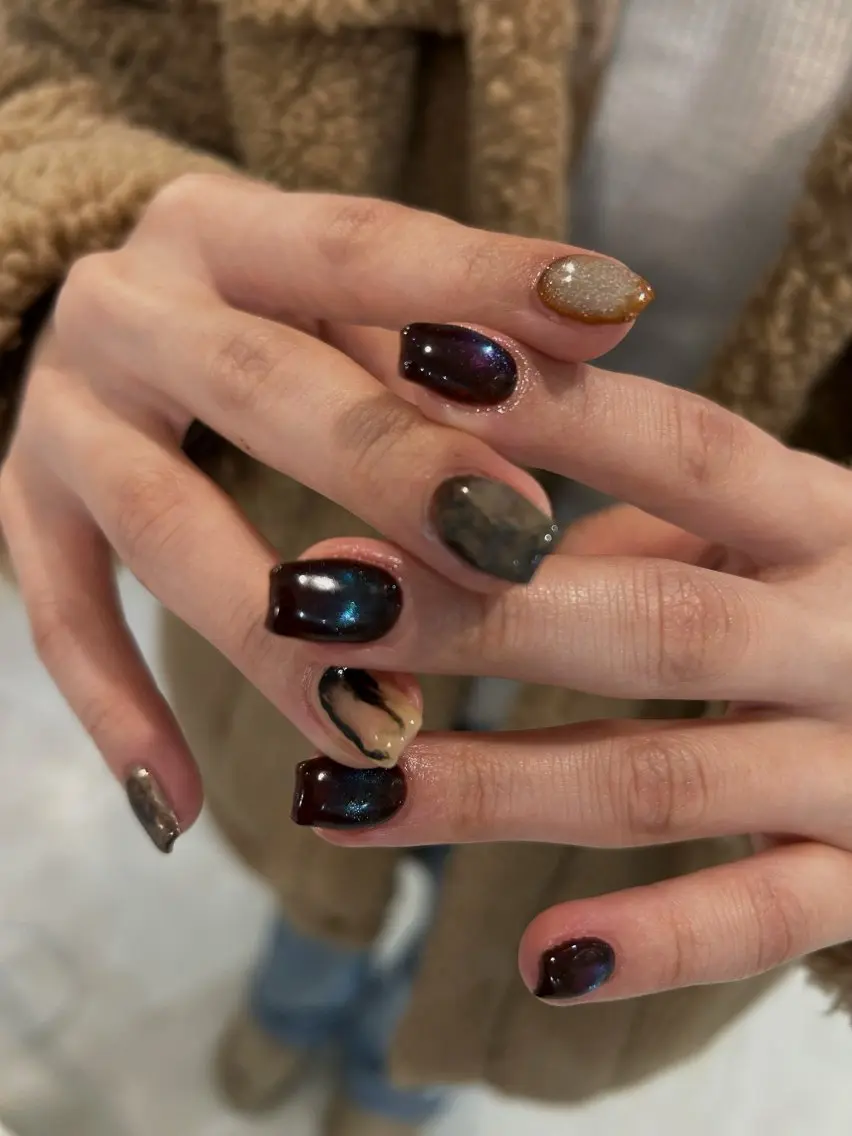 ネイル Salondevi2 isanaのネイルデザイン