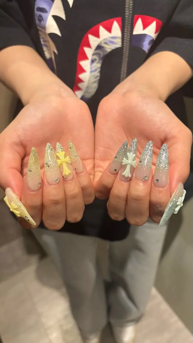ネイル ハンドネイル io COCOROのネイルデザイン
