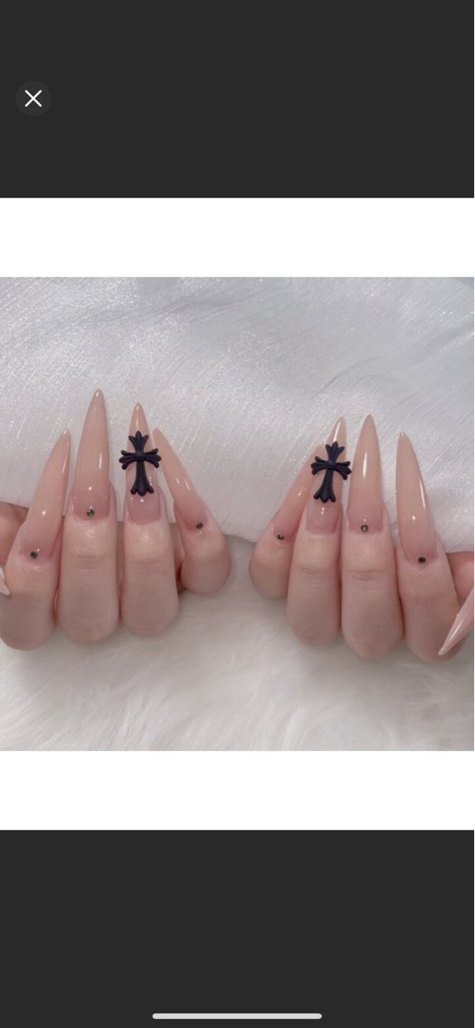 ネイル ハンドネイル NYRA ちゃん YIA Nail 2のネイルデザイン