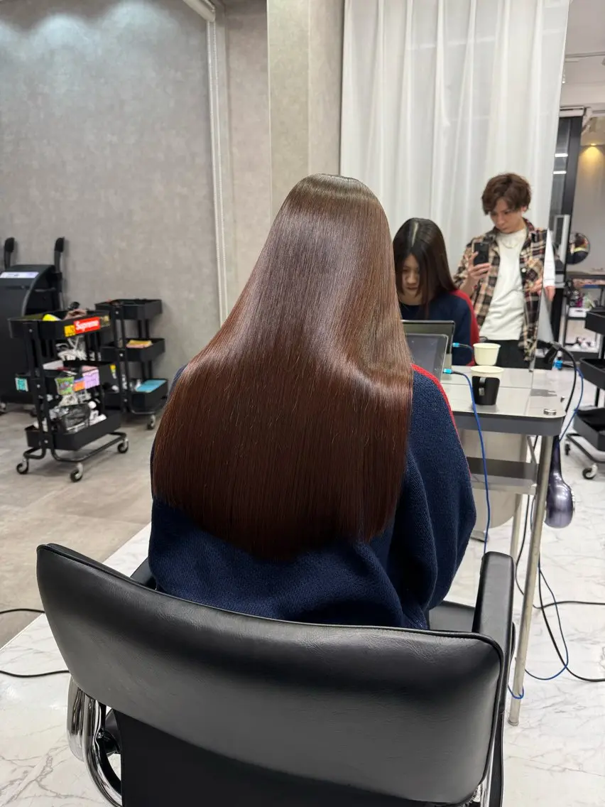 ロング 縮毛矯正 トリートメント RAF／Lino 美髪矯正／暗髪カラーのヘアスタイル