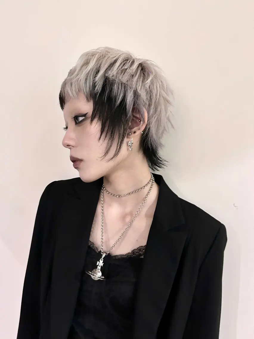 ショート カラー ヘアカラー 7Bridge 滝内ひよりのヘアスタイル