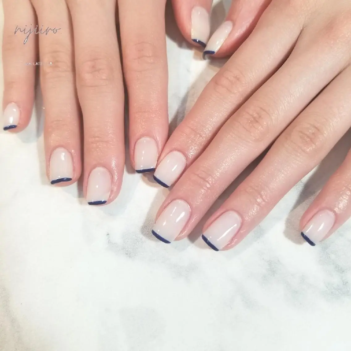 ネイル フレンチネイル ハンドネイル nijiiro🌈 サトウのネイルデザイン