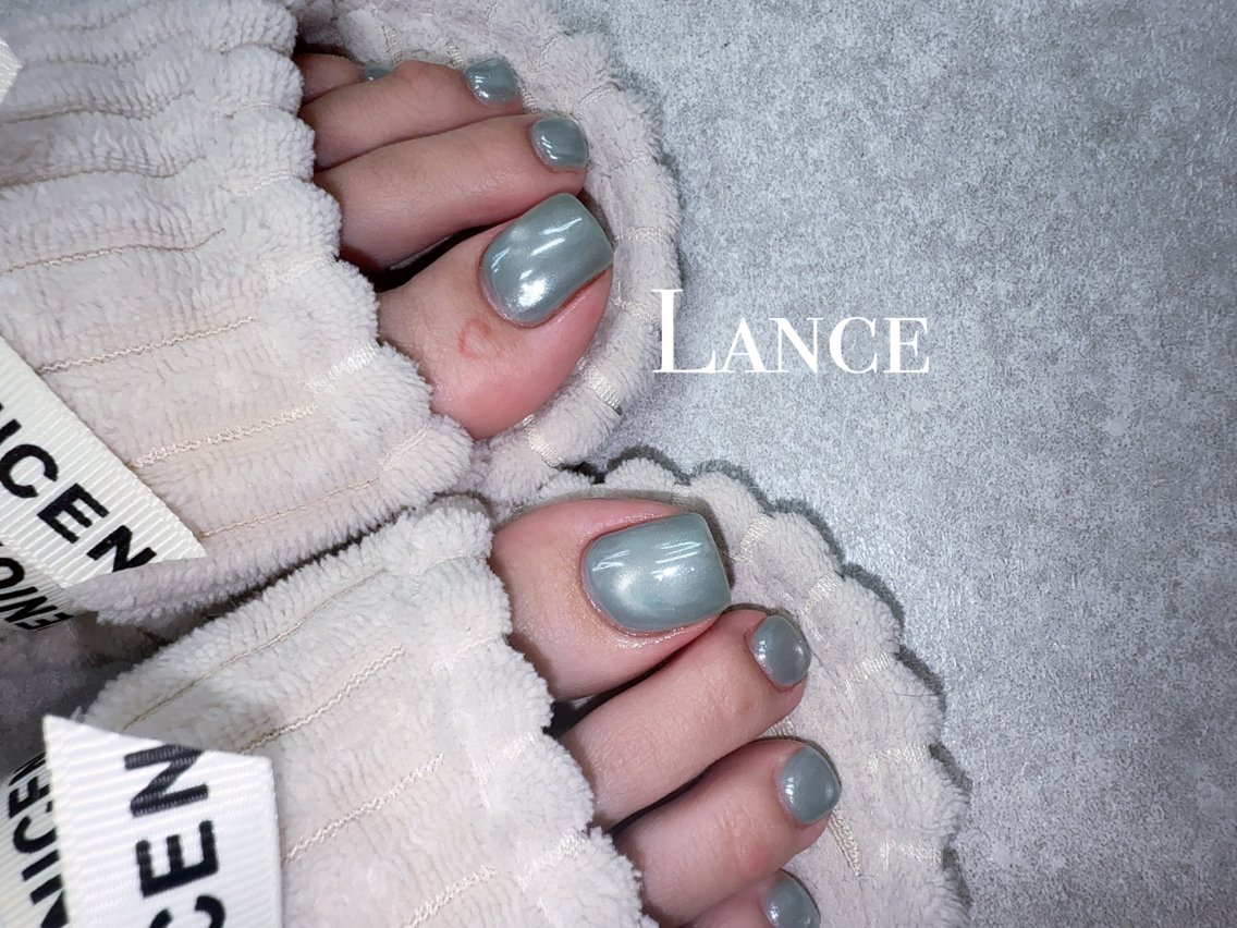 ネイル キラキラネイル 韓国ネイル ワンカラーネイル ワンホンネイル フットネイル Lance nailのネイルデザイン