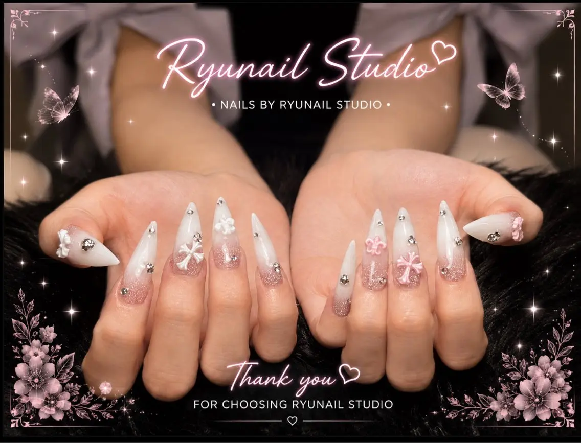 ネイル アートネイル フレンチネイル ジェルネイル キラキラネイル ニュアンスネイル ハンドネイル Ryu Nail YukiChanのネイルデザイン