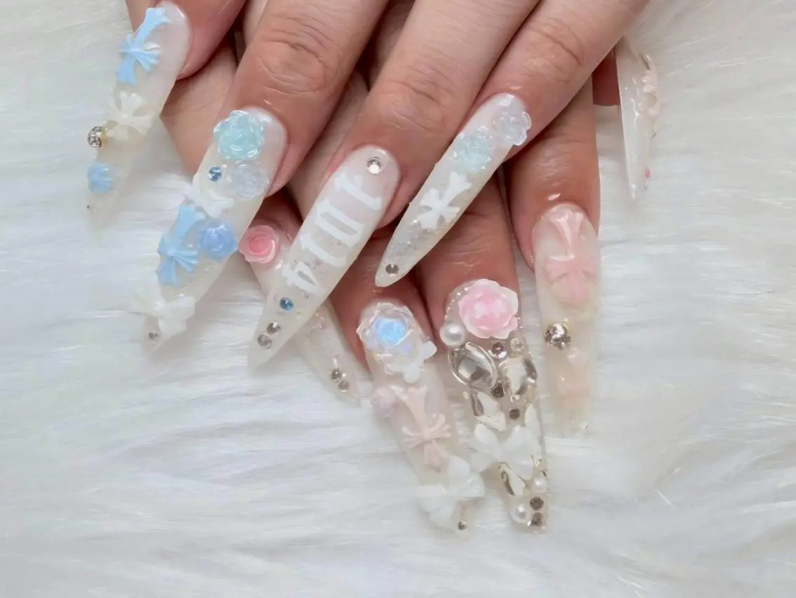 ネイル 持ち込み ハンドネイル Bijou by Mihana.*♱のネイルデザイン