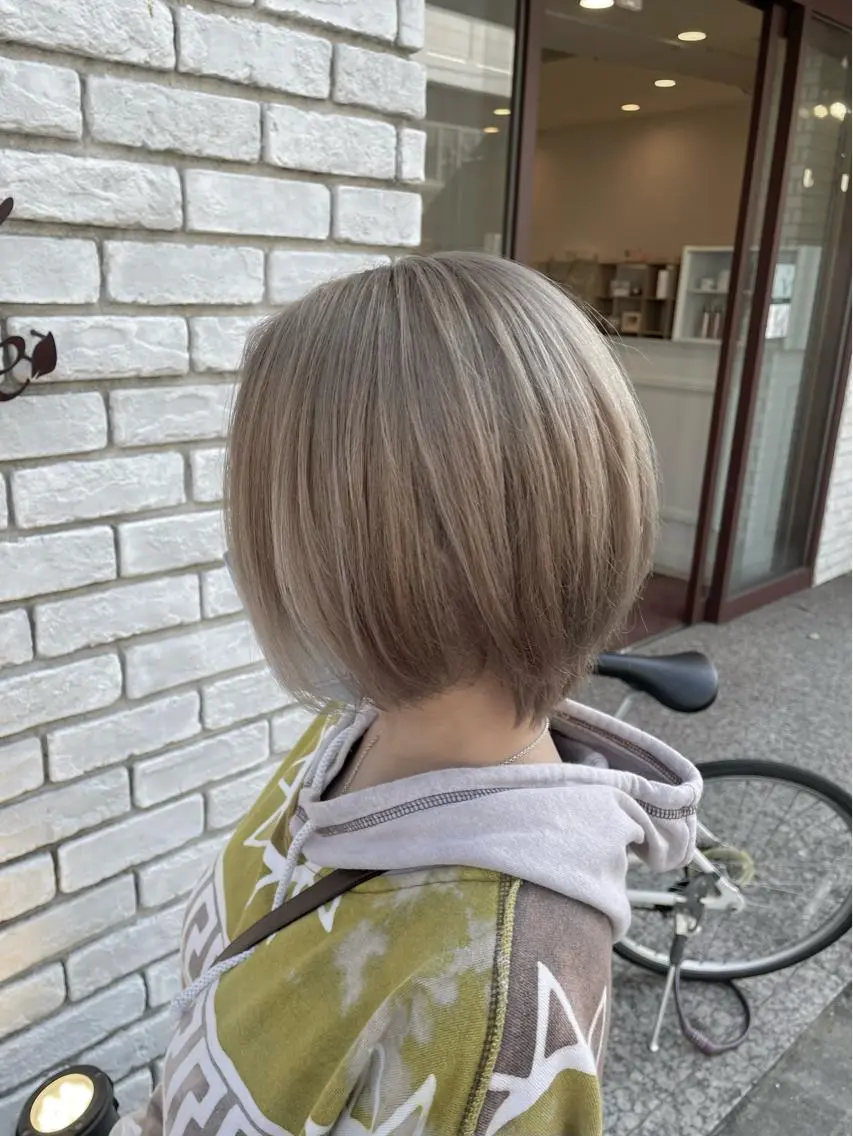 🌟透明感抜群🌟ミニモ限定!カット+プレミアムケアカラーの写真