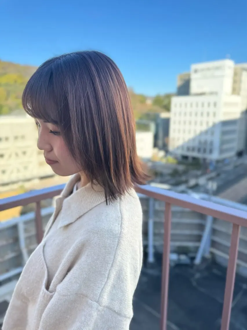 ミディアム カラー ブラウンカラー チョコレートブラウン ヘアカラー Viage （ビアージュ）のヘアスタイル
