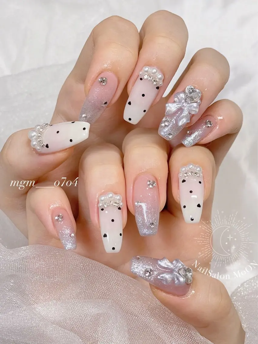 ハンドネイル ハンドケア MoON...❤︎ MeGuのネイルデザイン