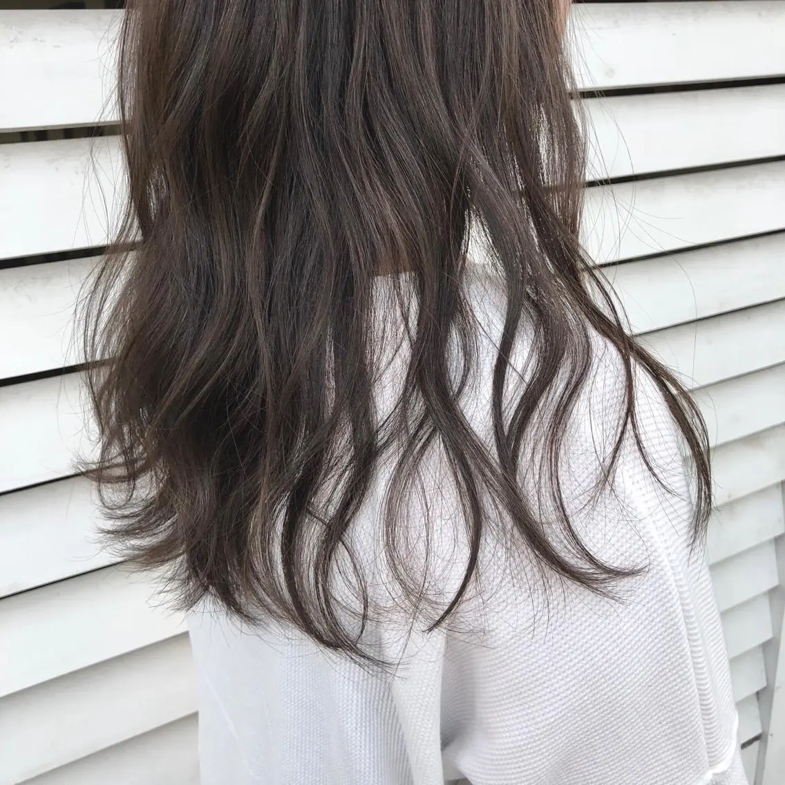 ロング カラー 菅沢 奈生のヘアスタイル