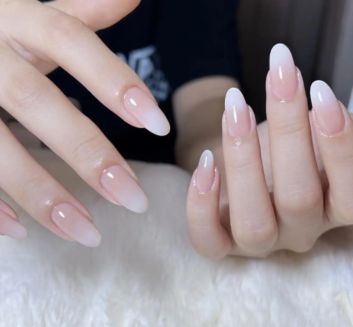 ネイル ハンドネイル エリ🫧 nail池袋東口のネイルデザイン