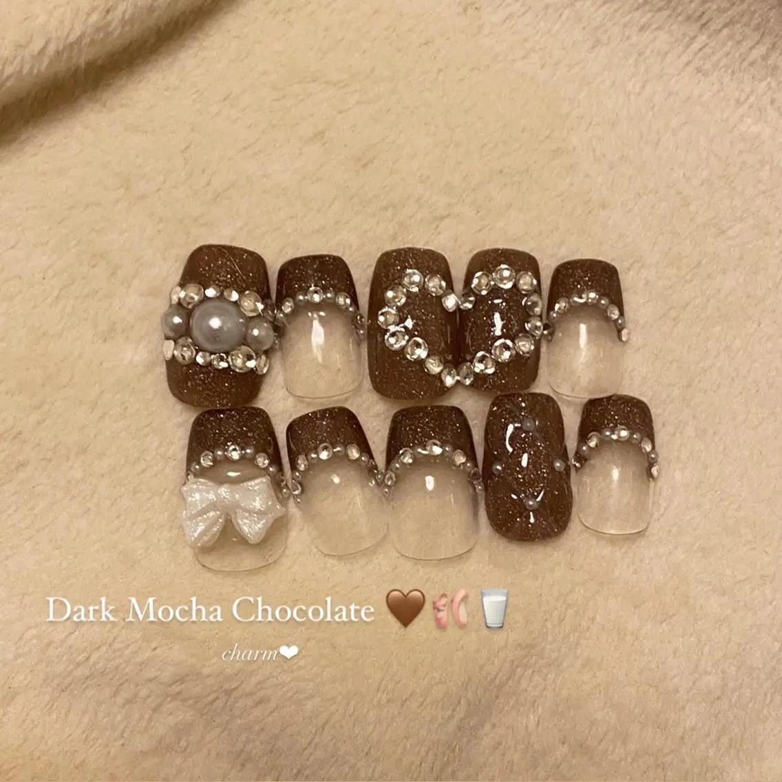 ネイル ブラウン キラキラネイル ラメ(グリッター) その他(ネイル) nail salon charmのネイルデザイン