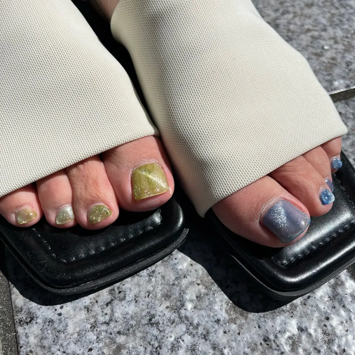 ネイル フットネイル kurogi nanakaのネイルデザイン