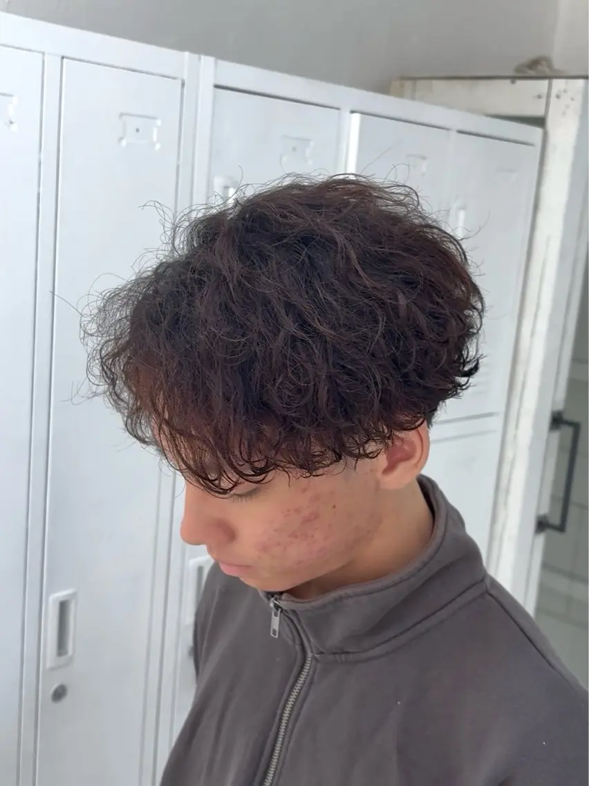 パーマ メンズ メンズパーマ カット パーマ 阿部 渓太のヘアスタイル