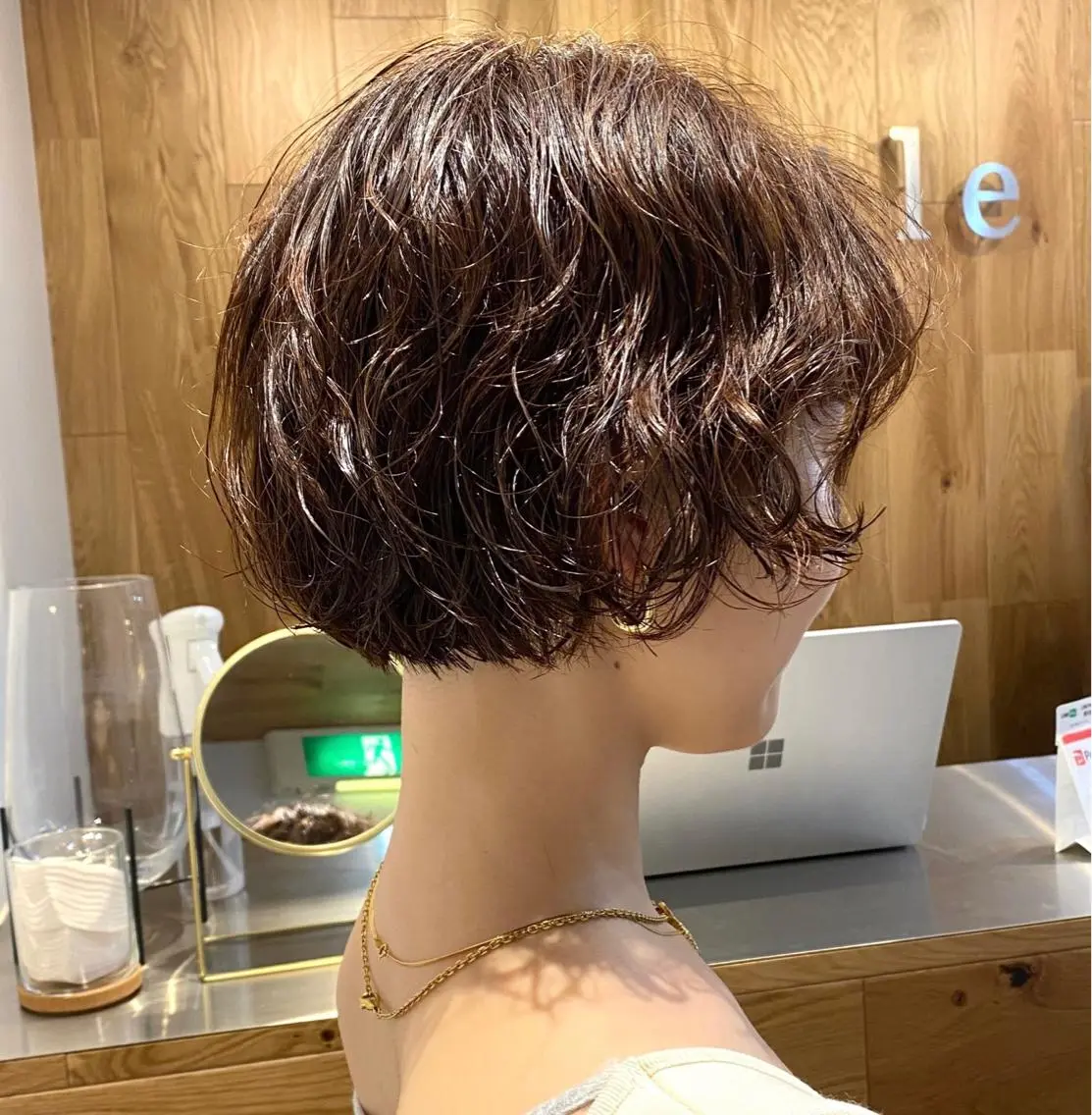 ショート カラー パーマ オレンジ ピンクカラー ボブ マンツーマン 美容師💚コウブチのヘアスタイル