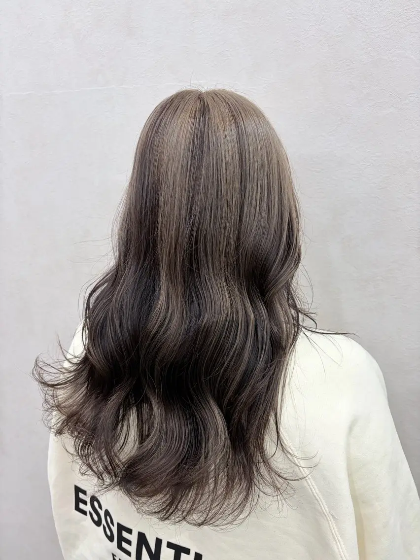 セミロング カラー 🌼似合わせカラー / Misaki🌼のヘアスタイル