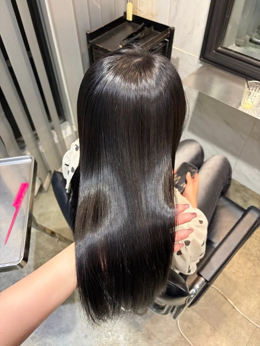 ロング 髪質改善 トリートメント 縮毛矯正 Lutia池袋🌛 刈込和佳奈¦komiのヘアスタイル