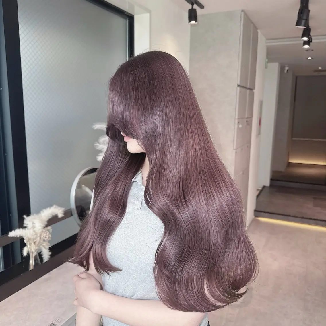 ロング ヘアカラー ミルクティー/韓国ヘ アHaruka🎀のヘアスタイル