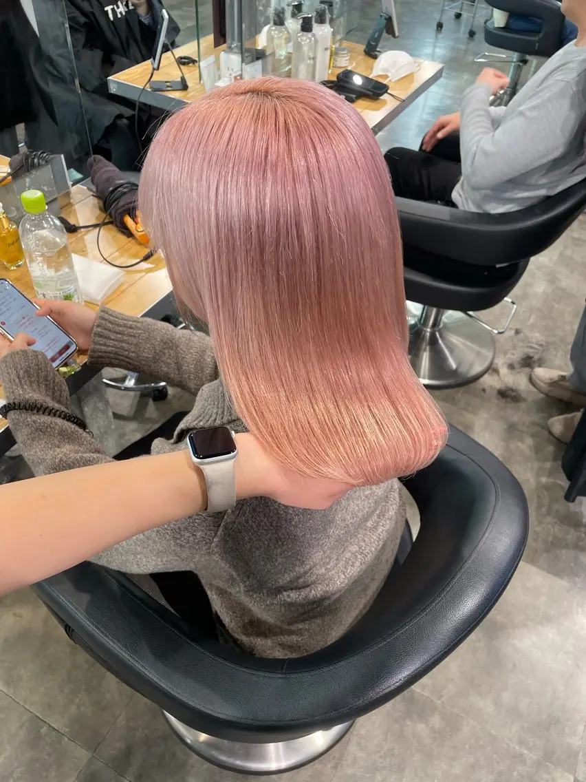 ミディアム カラー ヘアカラー ハイトーン 横浜💞ミオのヘアスタイル