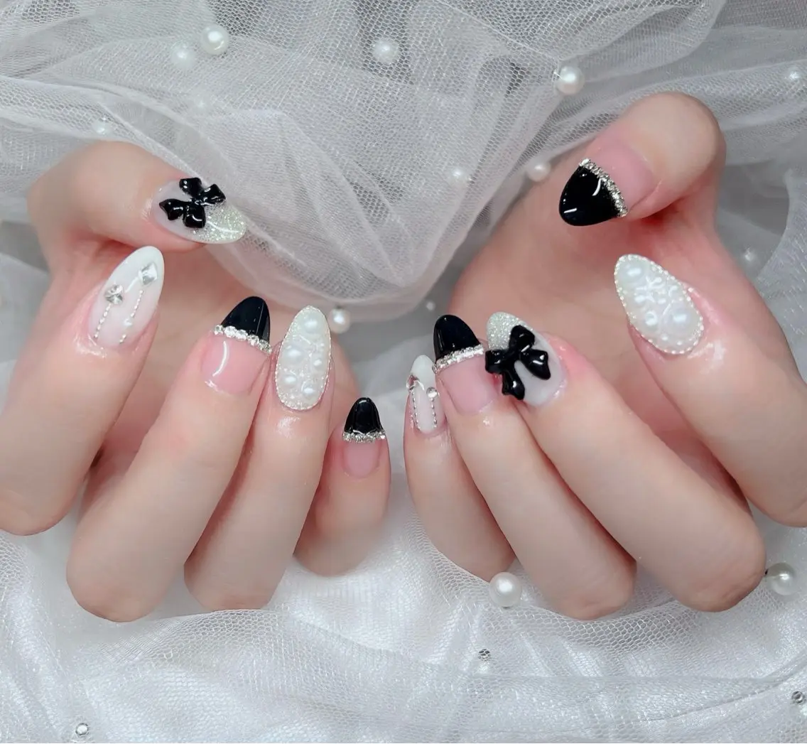 ネイル ハンドネイル 🎀PG🩵 ネイルサロンのネイルデザイン