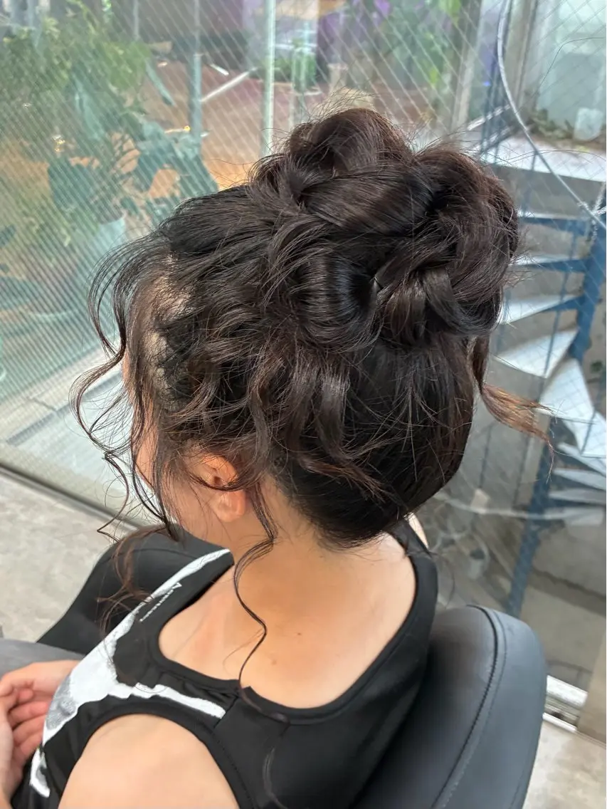 ヘアアレンジ ヘアセット 速水 ゆきののヘアスタイル