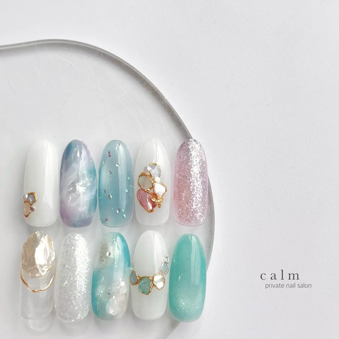 ネイル ハンドネイル calm 〔ｶｰﾑ〕のネイルデザイン