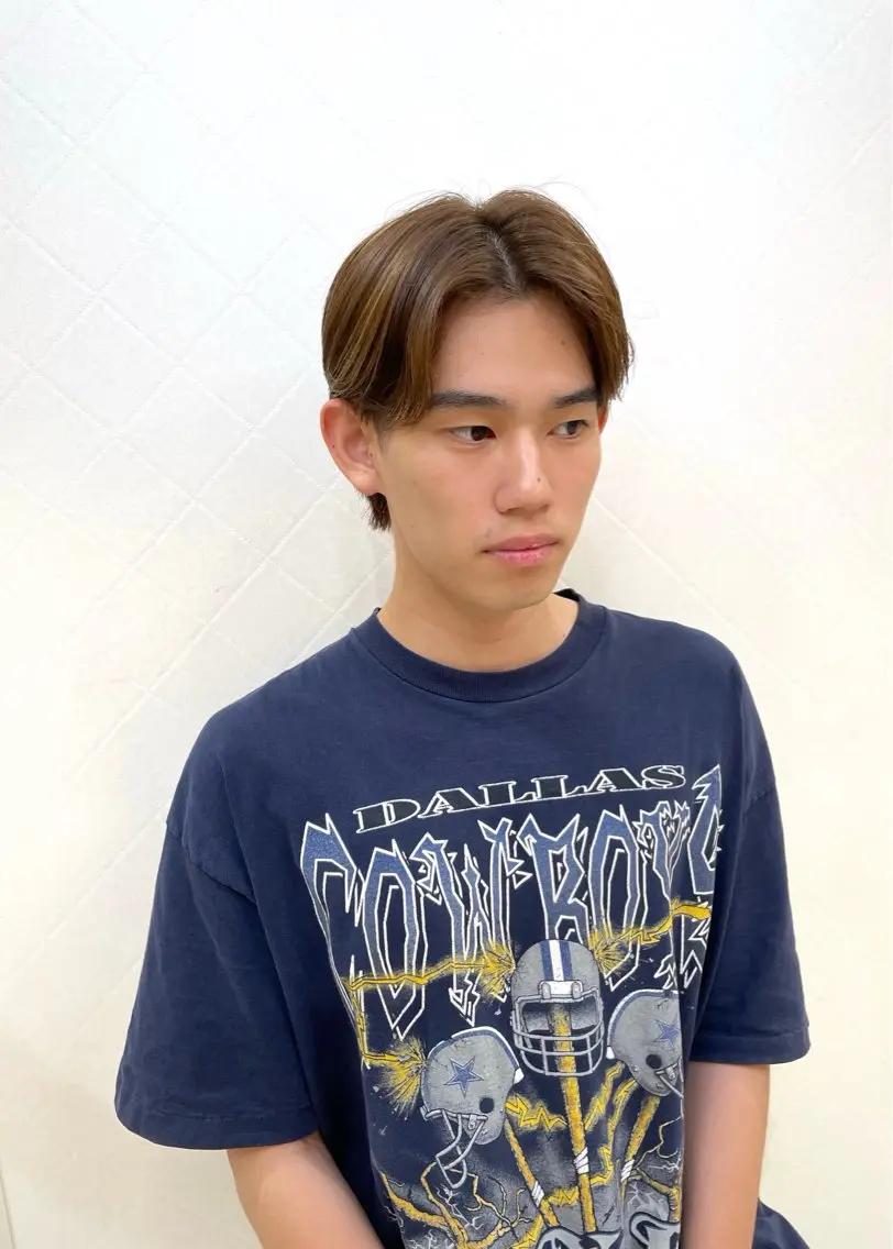 ショート カラー パーマ メンズ メンズブリーチ センターパート メンズハイライト マッシュ メンズパーマ 縮毛矯正/ 似合わせ/古津遼平のヘアスタイル