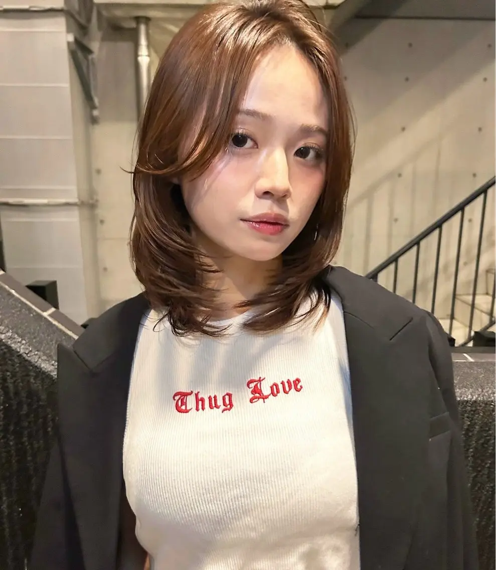 ミディアム カラー ヘアカラー トリートメント ヘアセット 透け感ベージュ🤎 韓国ヘアtakutoのヘアスタイル