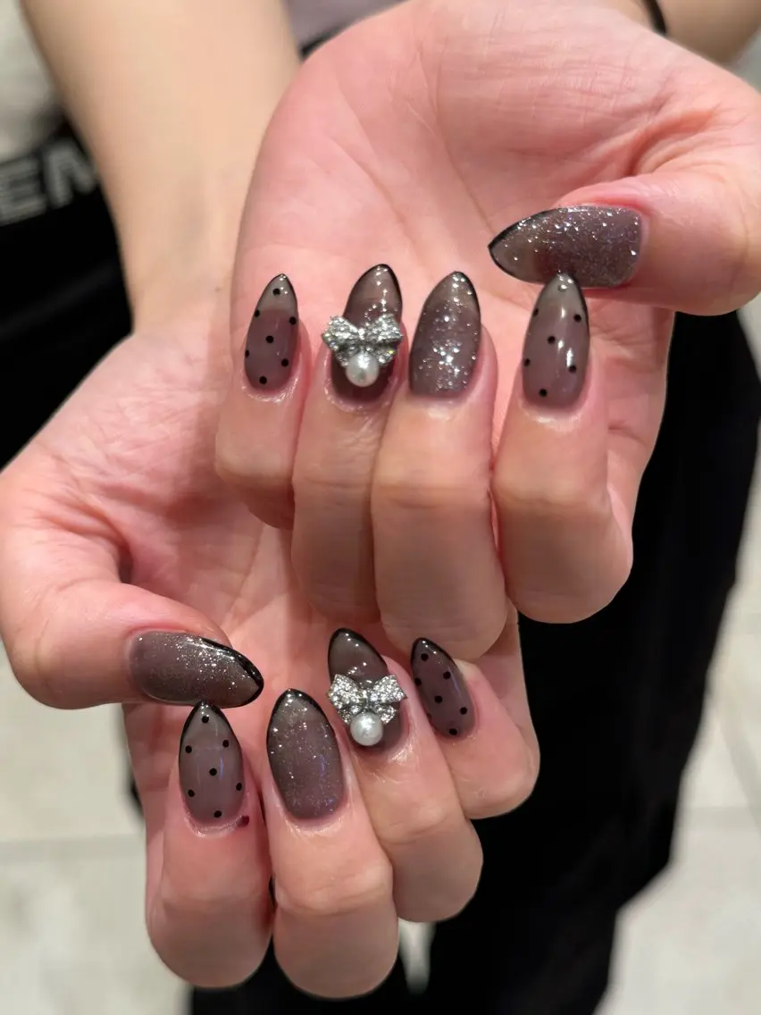 ネイル ハンドネイル 🦋 りえ🦋のネイルデザイン