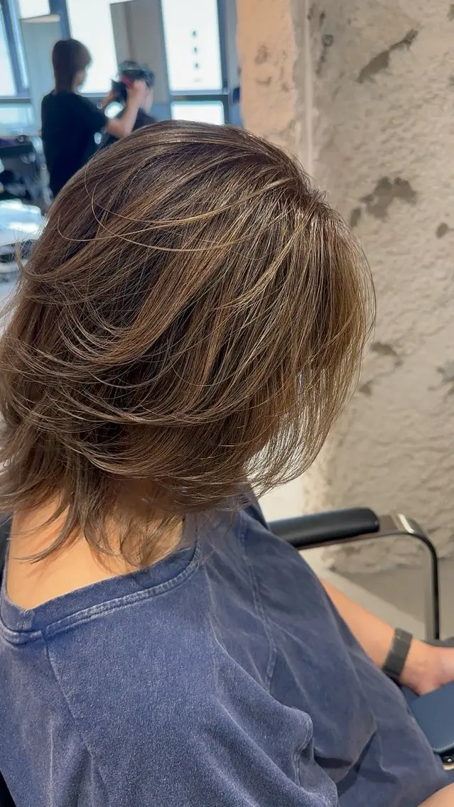 ミディアム カラー ヘアアレンジ ヘアカラー トリートメント 久米 治仁のヘアスタイル
