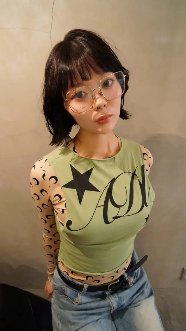 【ダメージ気になる方⭐️】韓国風レイヤーカット＋透明感カラー＋補修TRの写真