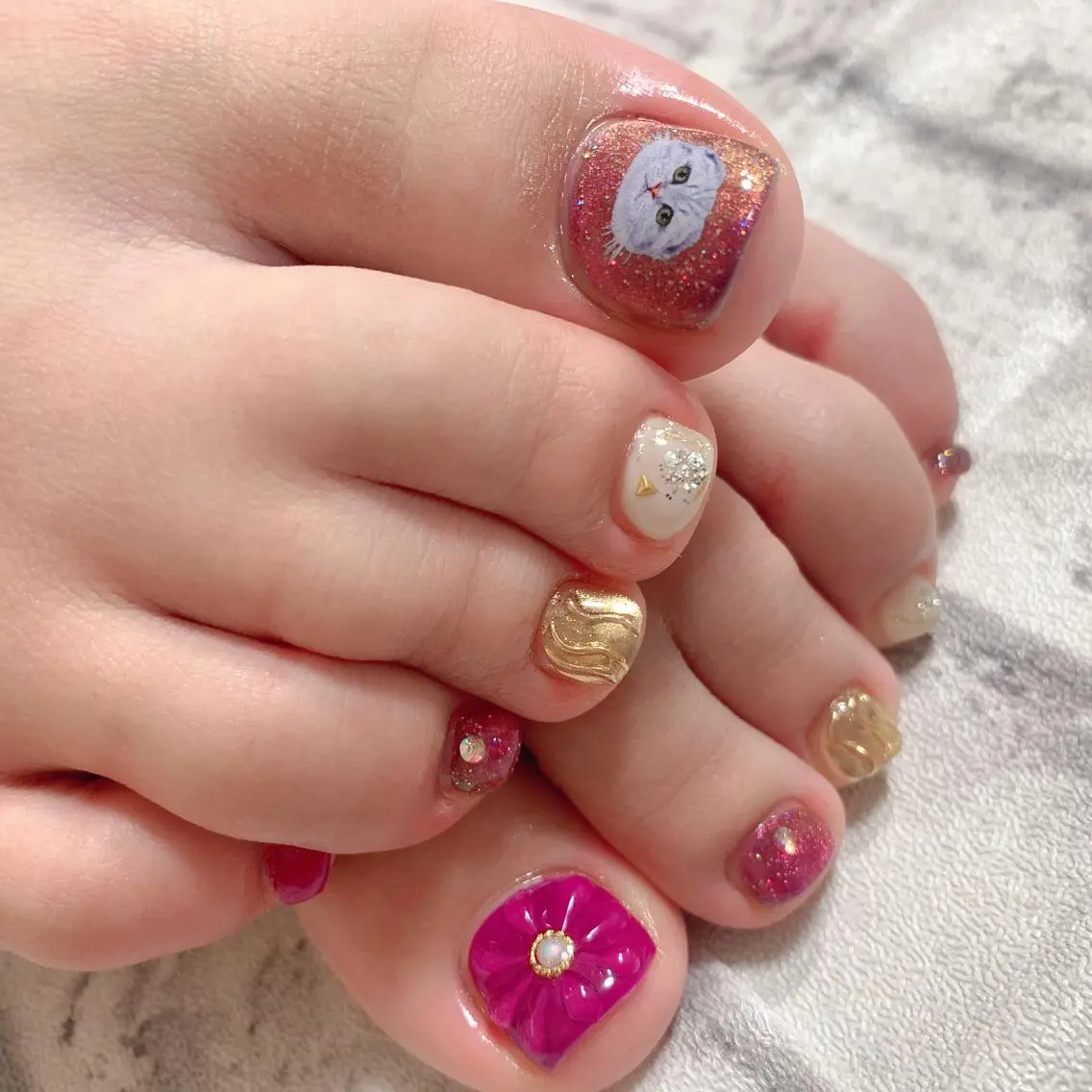 👠ワンカラー👠2色まで可能 マグネットとギャラクシーも使用OK💎スートン10個無料付き💎&ラメグラデーション✨の写真