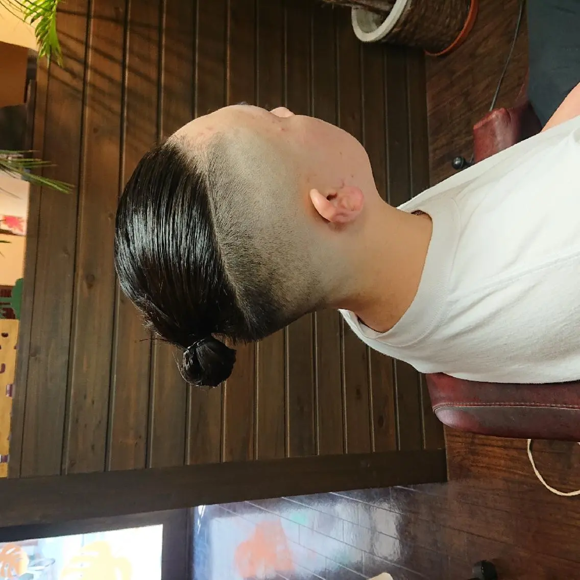 ショート 岡林 選のヘアスタイル