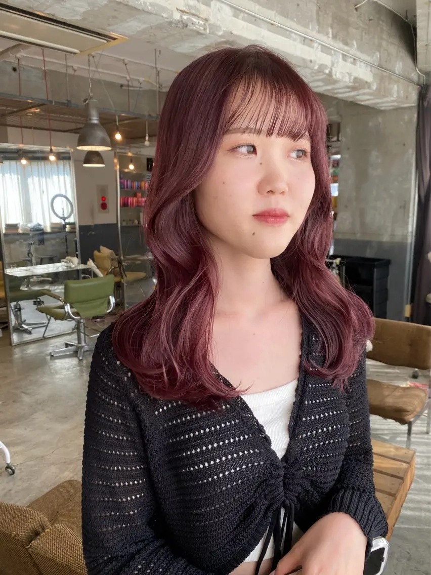 ロング カラー ベージュカラー ブリーチ ケアカラー 透明感カラー イルミナカラー keen 立川のヘアスタイル