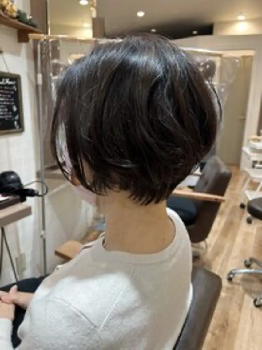 ミディアム イシカワ ユウタのヘアスタイル