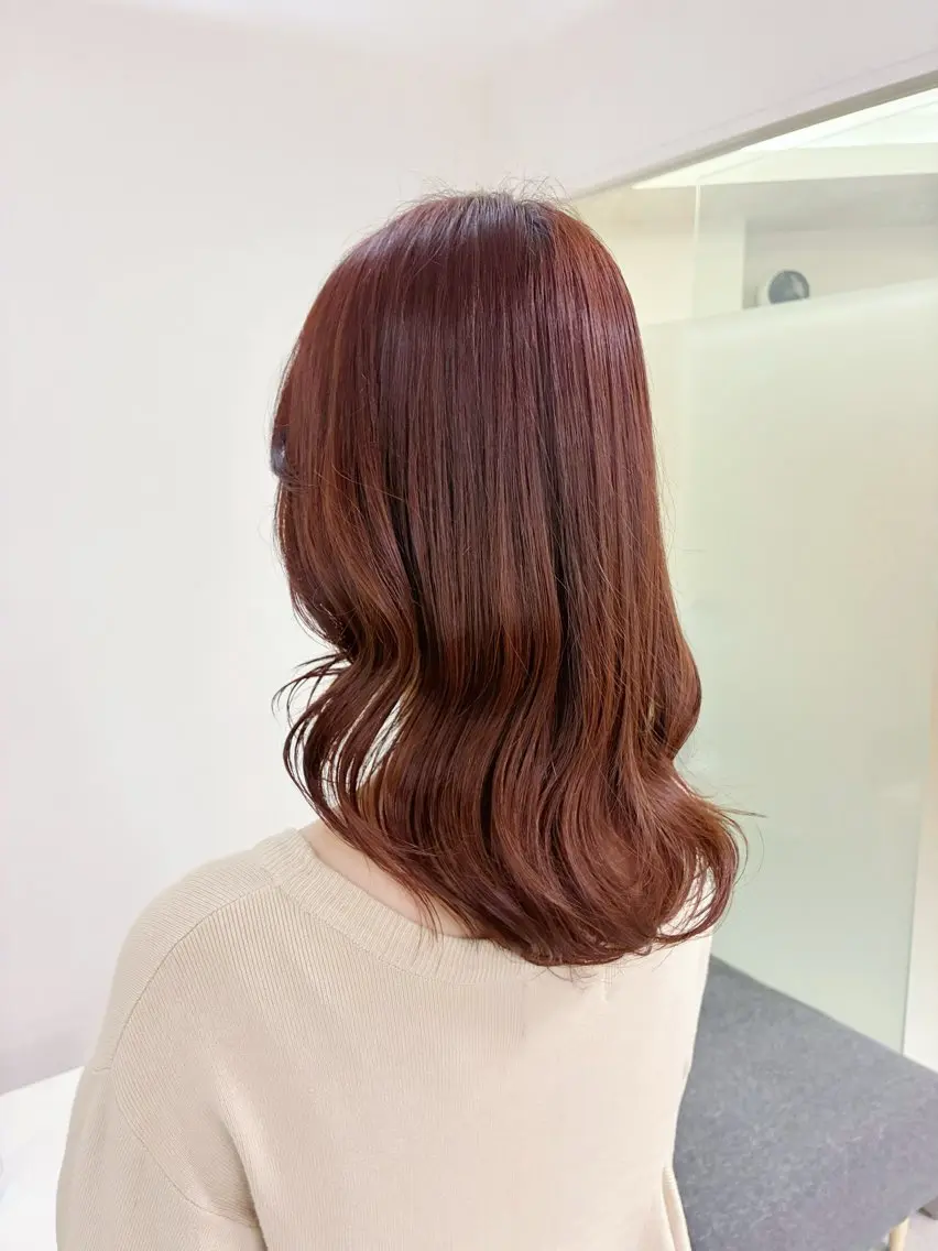 cut✂️＋fashion color🍌［カット＋うる艶ワンカラー］の写真