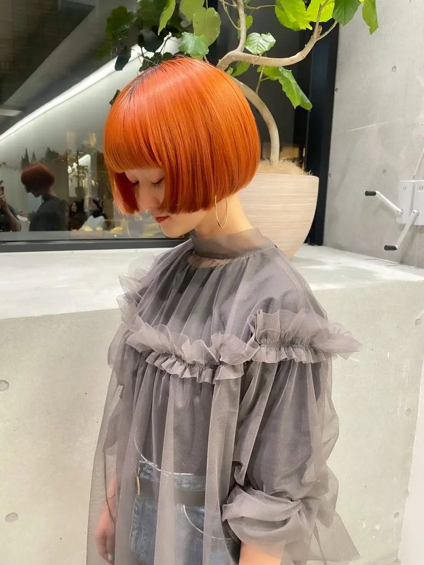 ショート カラー ヘアアレンジ ミニボブ/ブリーチ 🌈MISATOのヘアスタイル